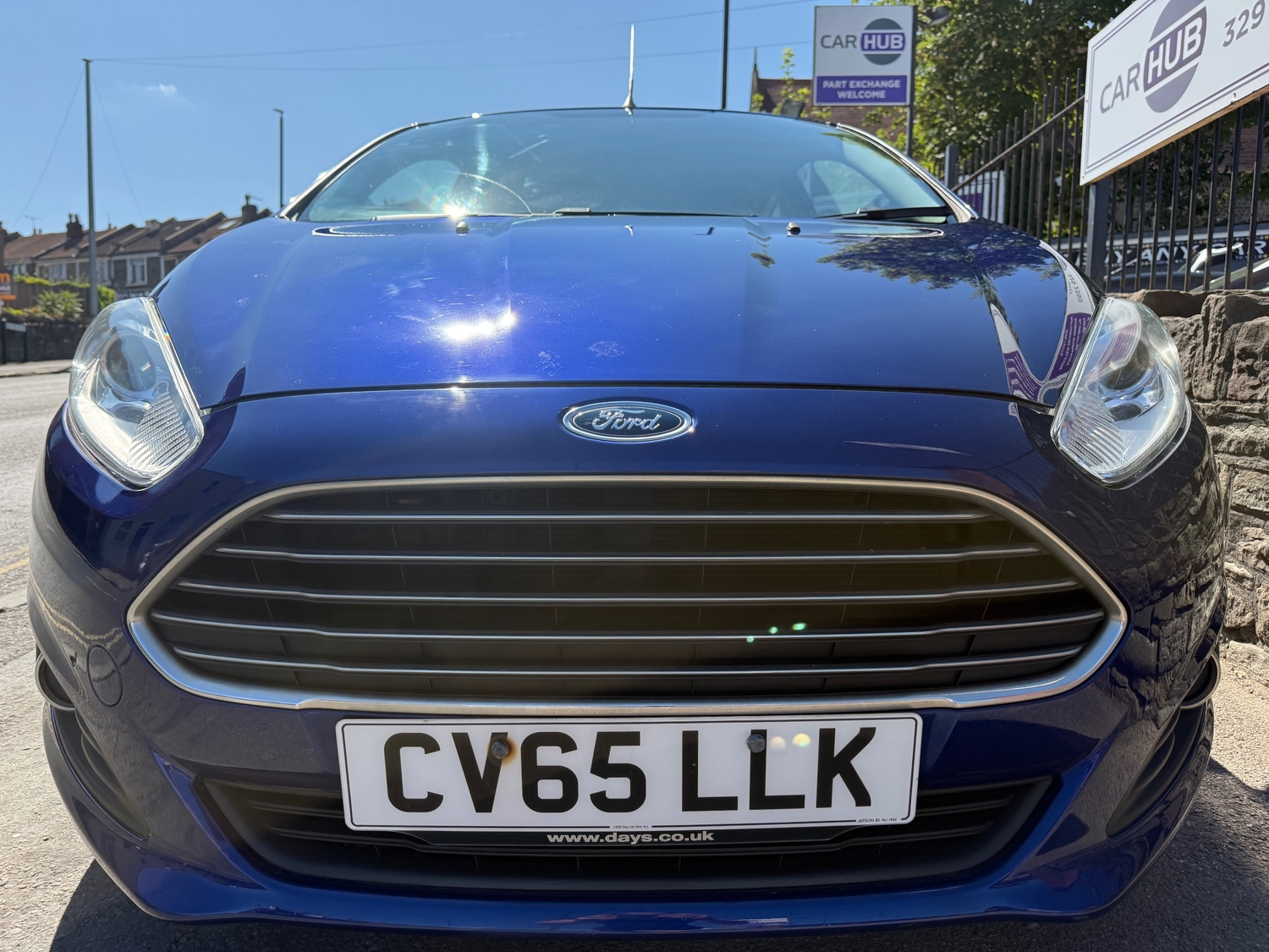 [ berth ]Ford Fiesta