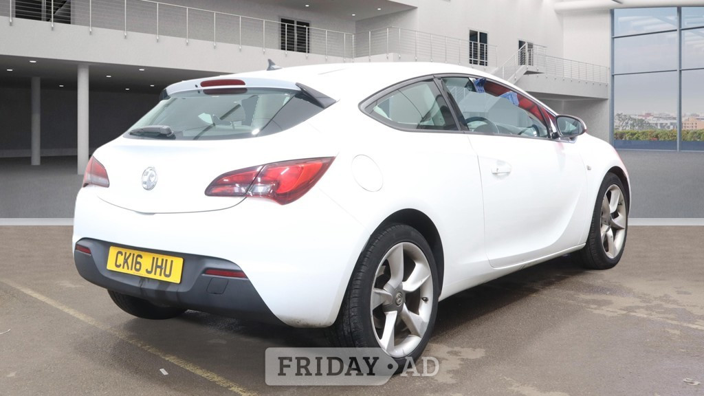 Vauxhall Astra 2016 - Cars in Leicester