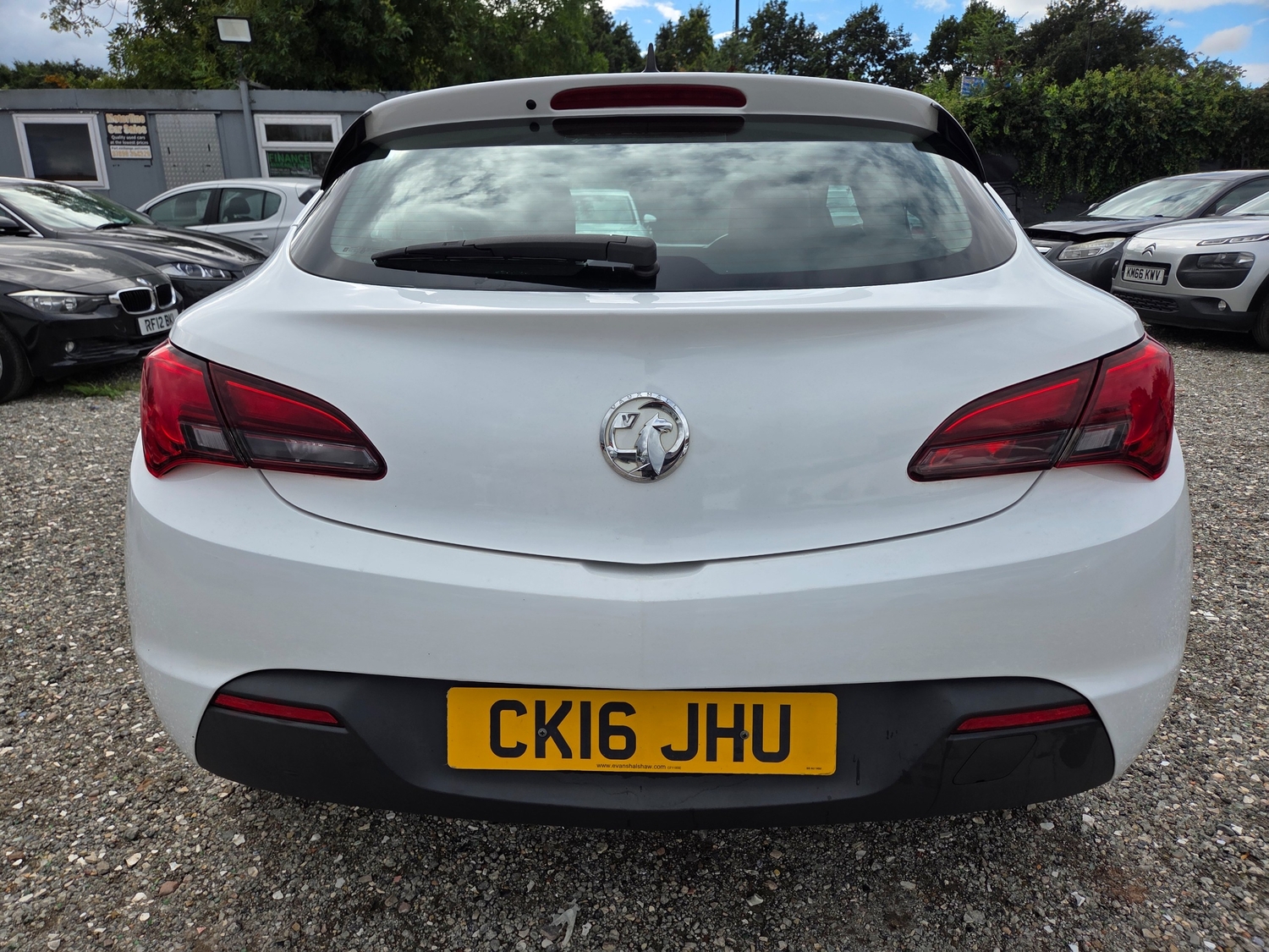 Vauxhall Astra 2016 - Cars in Leicester