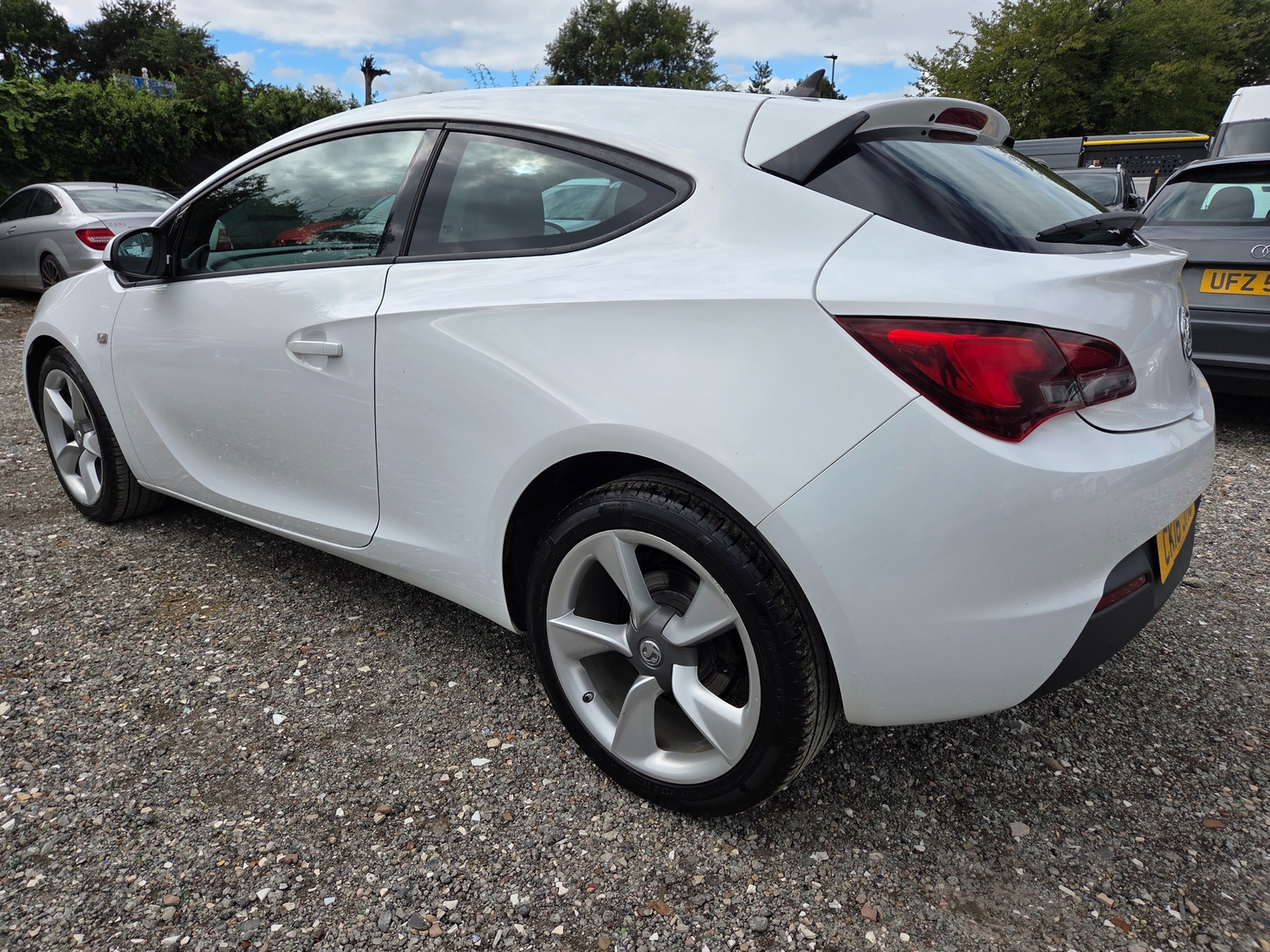 Vauxhall Astra 2016 - Cars