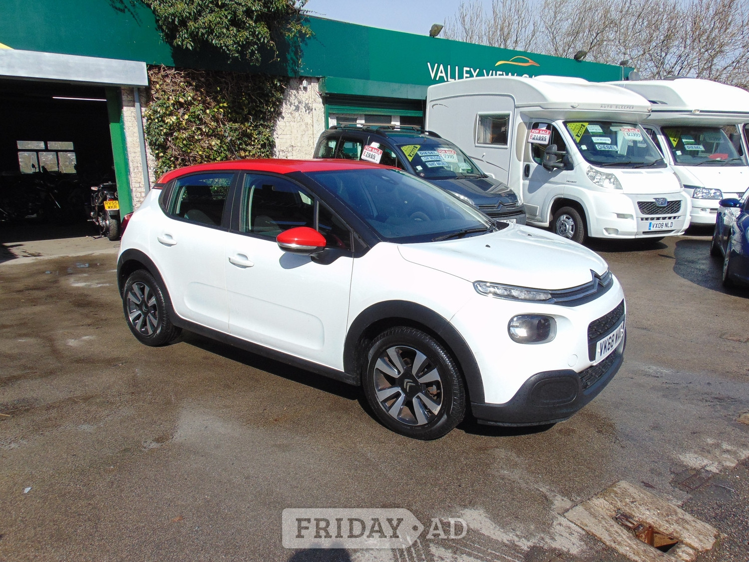 Citroen C3 2018 in Keighley