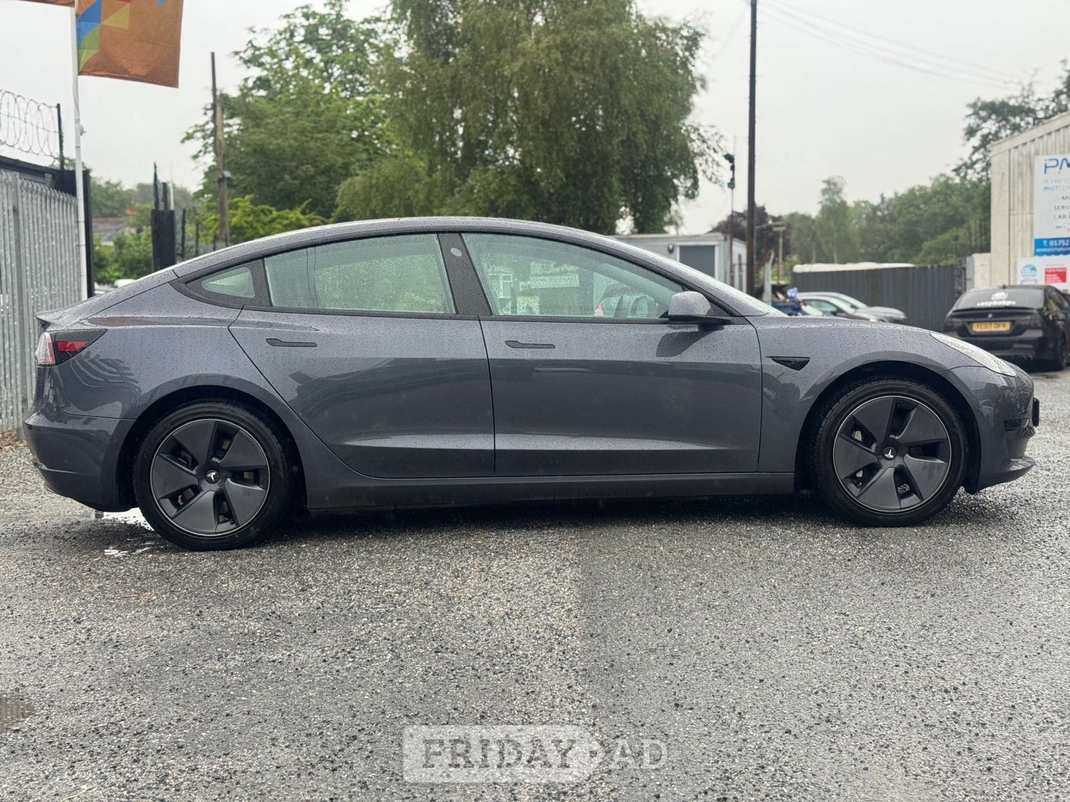 Tesla Model 3 2022 - Cars