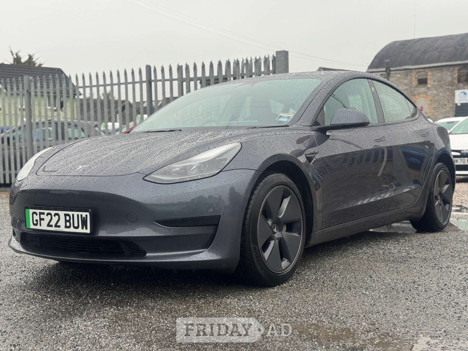 [ berth ]Tesla Model 3