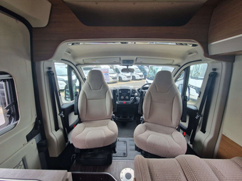 Auto-Trail V-Line 636 2017 for sale
