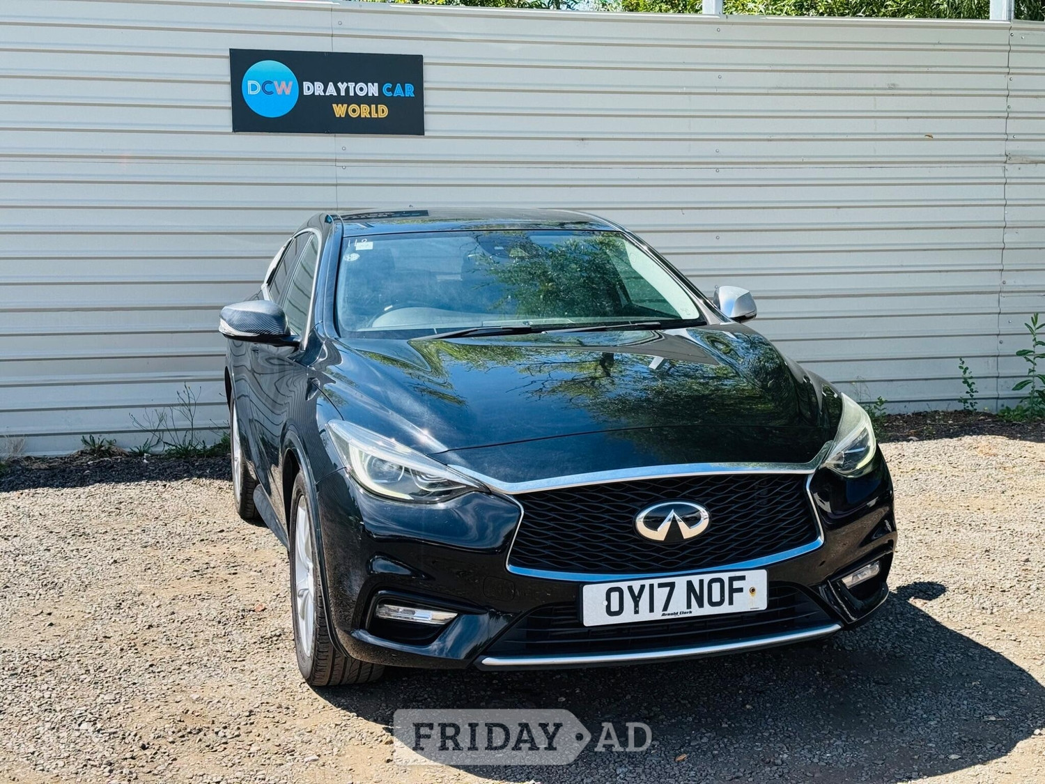 Infiniti Q30 2017 in Hillingdon