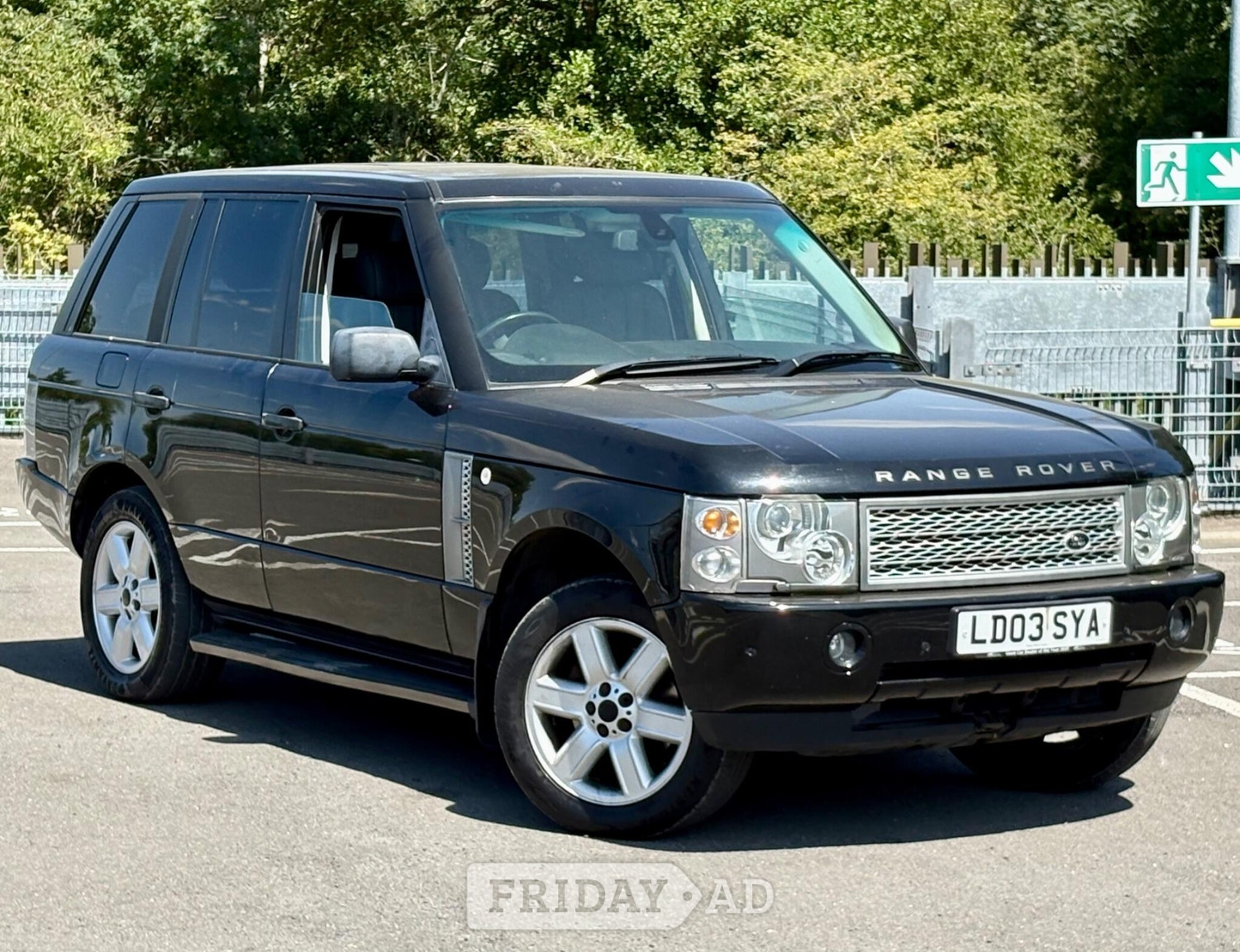 Land Rover Range Rover 2003 in Uxbridge
