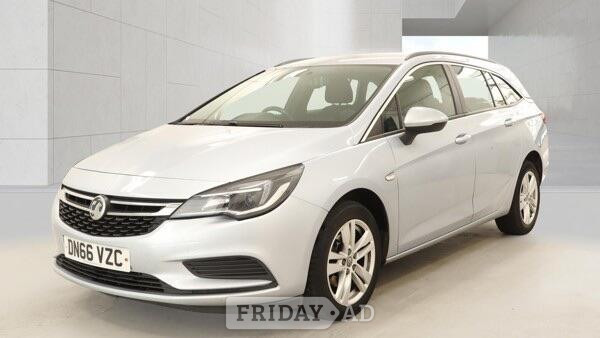 [ berth ]Vauxhall Astra