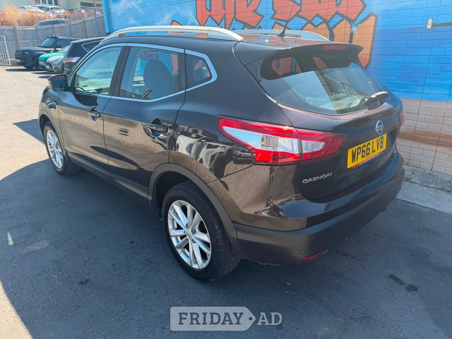 Nissan Qashqai 2016 - Cars in Paignton