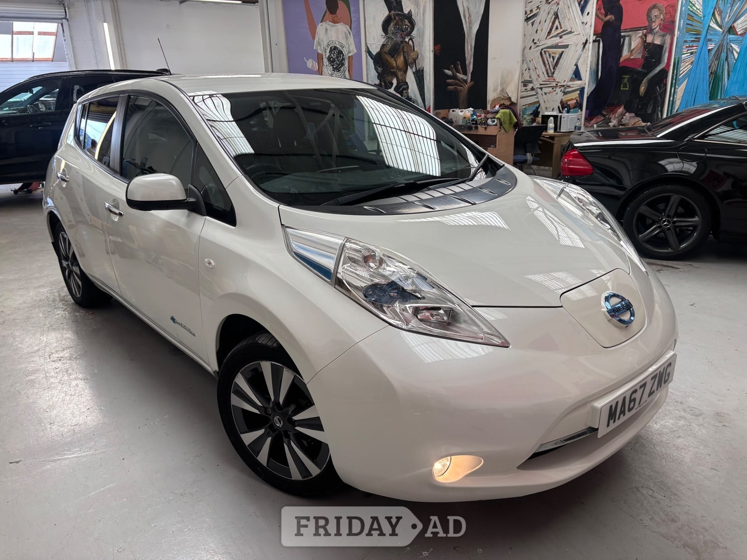 Nissan LEAF 2017 in Portsmouth