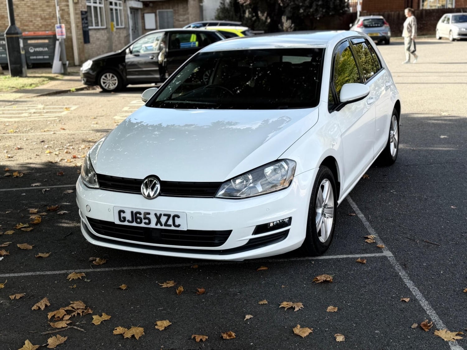 Volkswagen Golf 2015 - Cars in Windsor