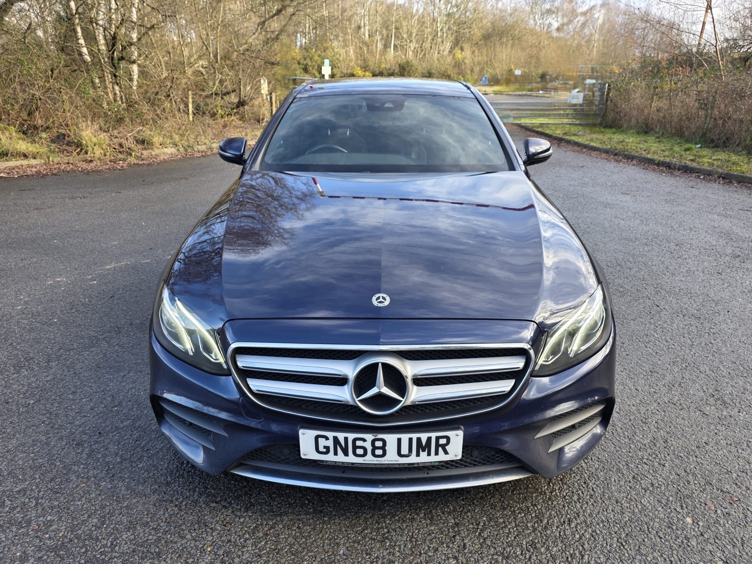 [ berth ]Mercedes-Benz E Class