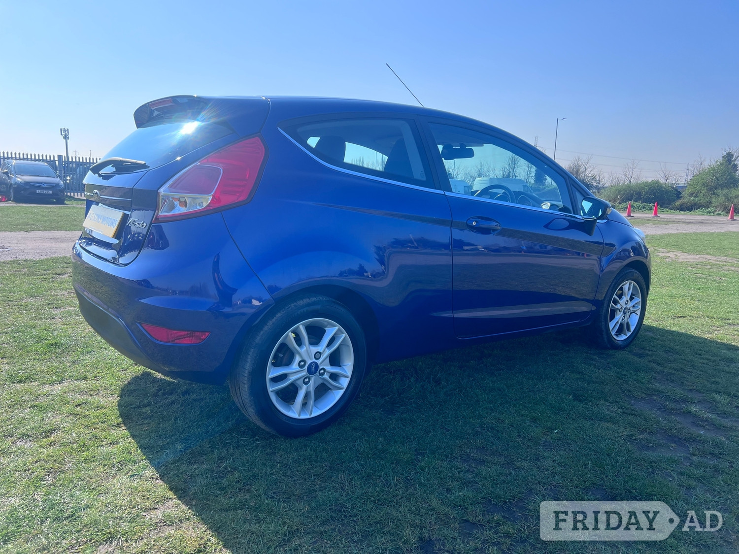Ford Fiesta 2016 - Cars in Havering