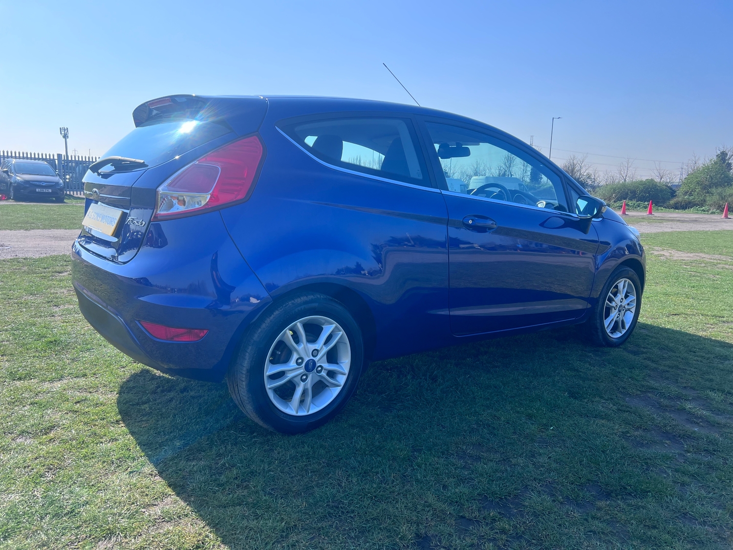 Ford Fiesta 2016 - Cars in Havering
