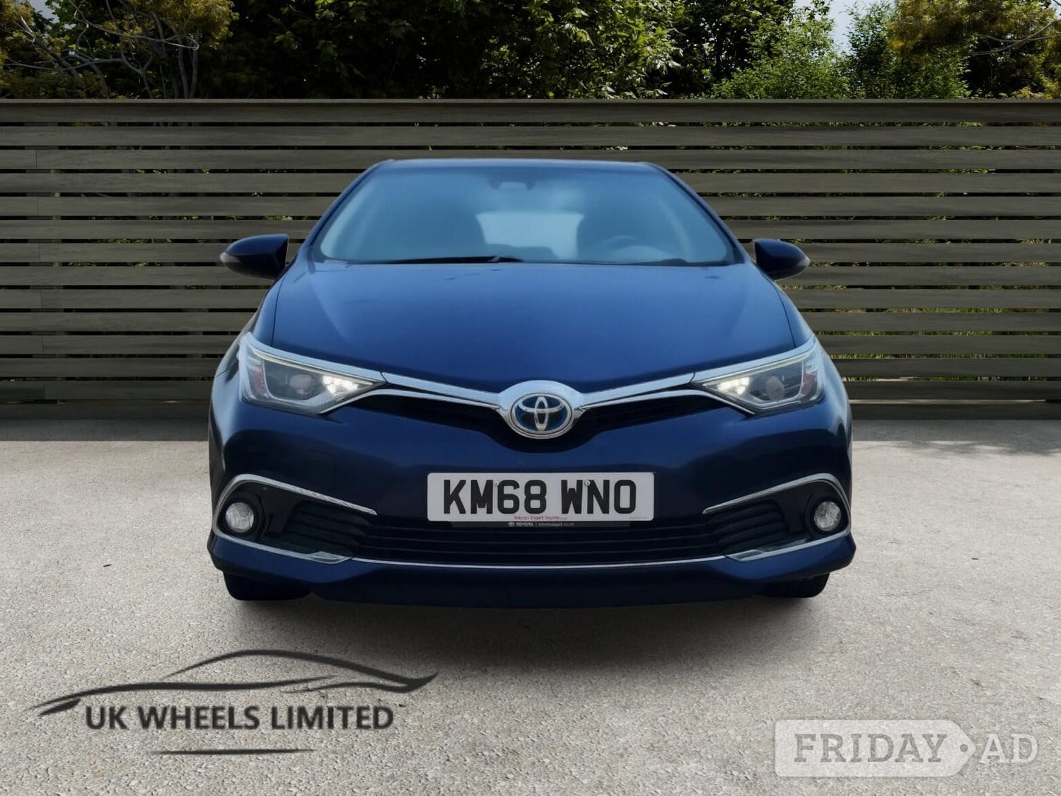 [ berth ]Toyota Auris