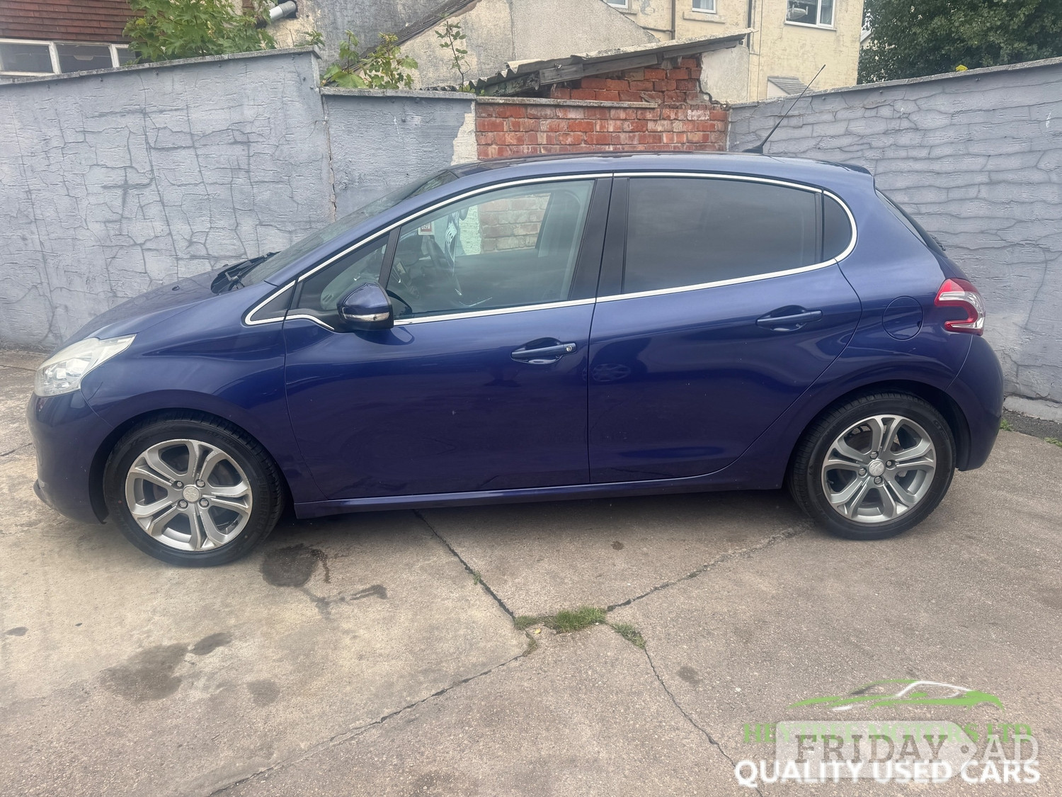 Peugeot 208 2012 - Cars in Blackpool