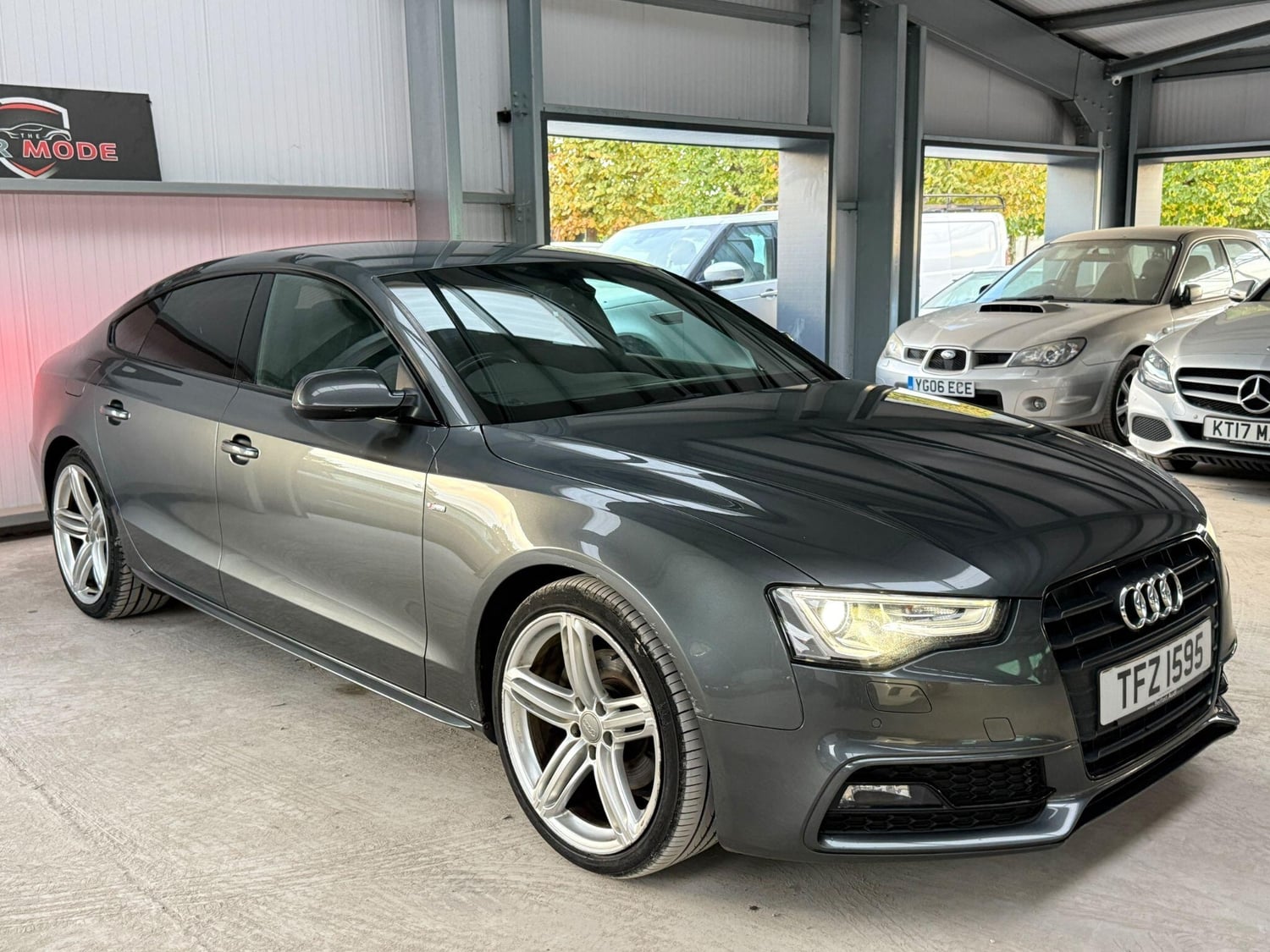 [ berth ]Audi A5