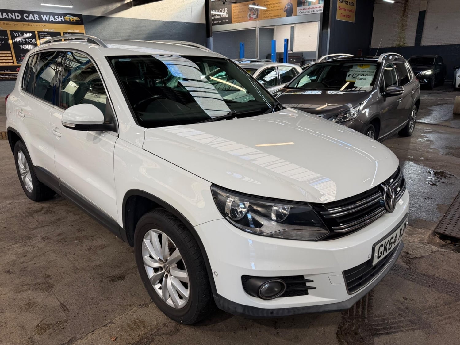 Volkswagen Tiguan 2014 - Cars