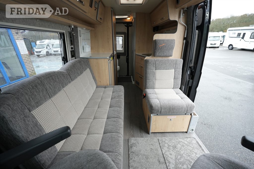 Devon Arizona CITROEN 5.99 METRES 2 BERTH 3 TRAVEL SEAT MOTORHOM Haywards Heath