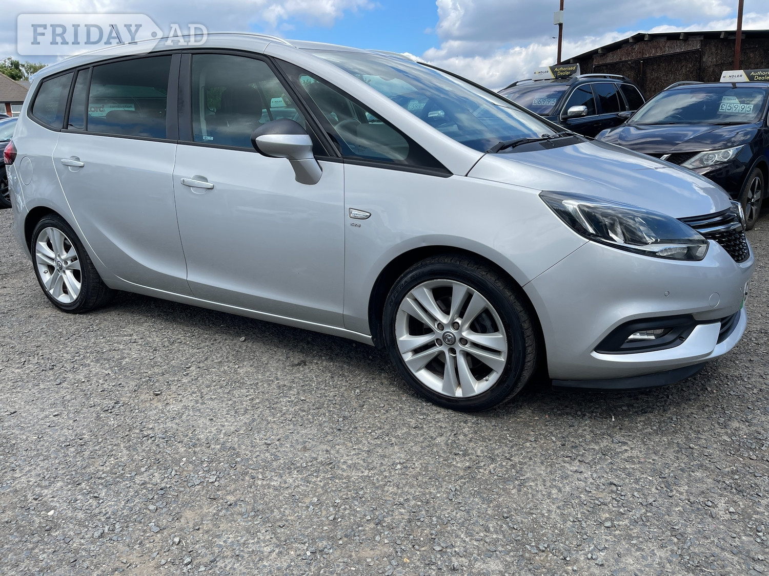 Vauxhall Zafira Tourer 2017 - Cars in Oldbury