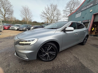 Volvo V40 2016