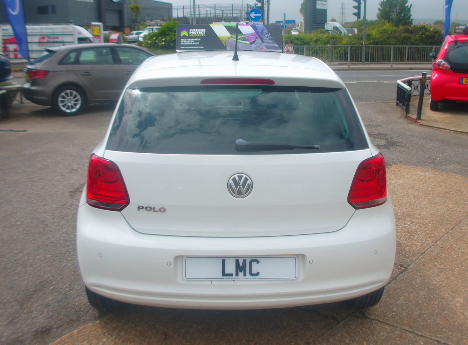 Volkswagen Polo 2012 - Cars