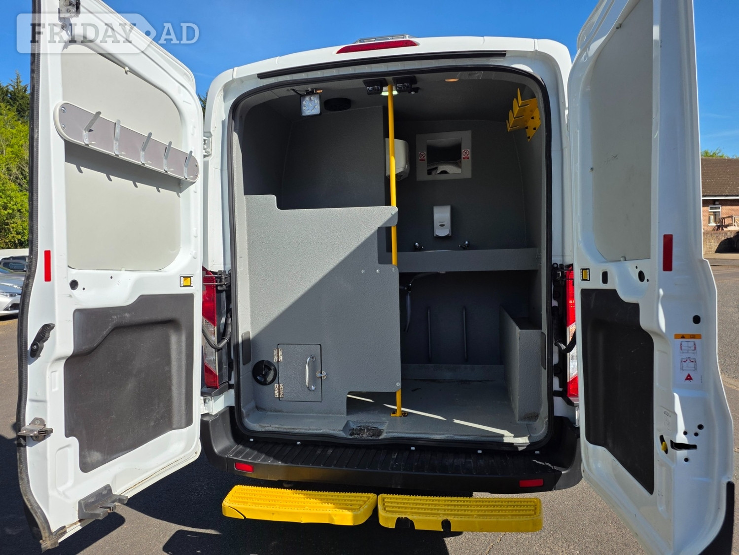 Ford Transit 2022 - Vans & Commercial Vehicles