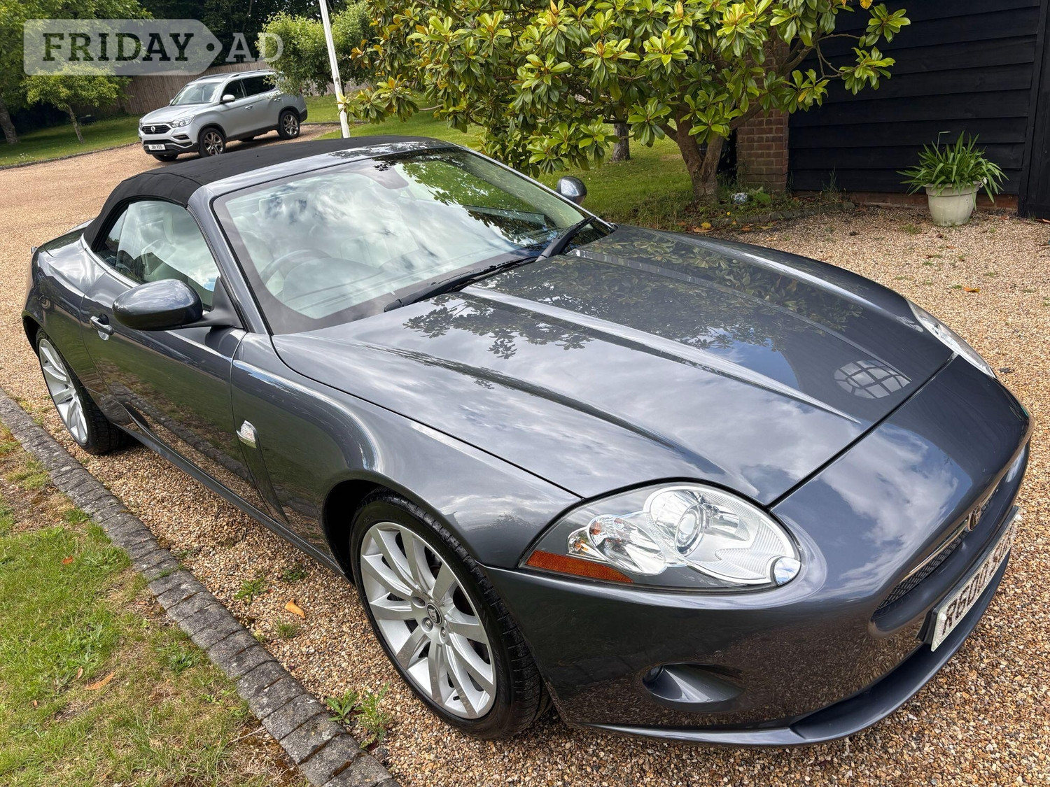 Jaguar XK 2006 - Cars in High Wycombe