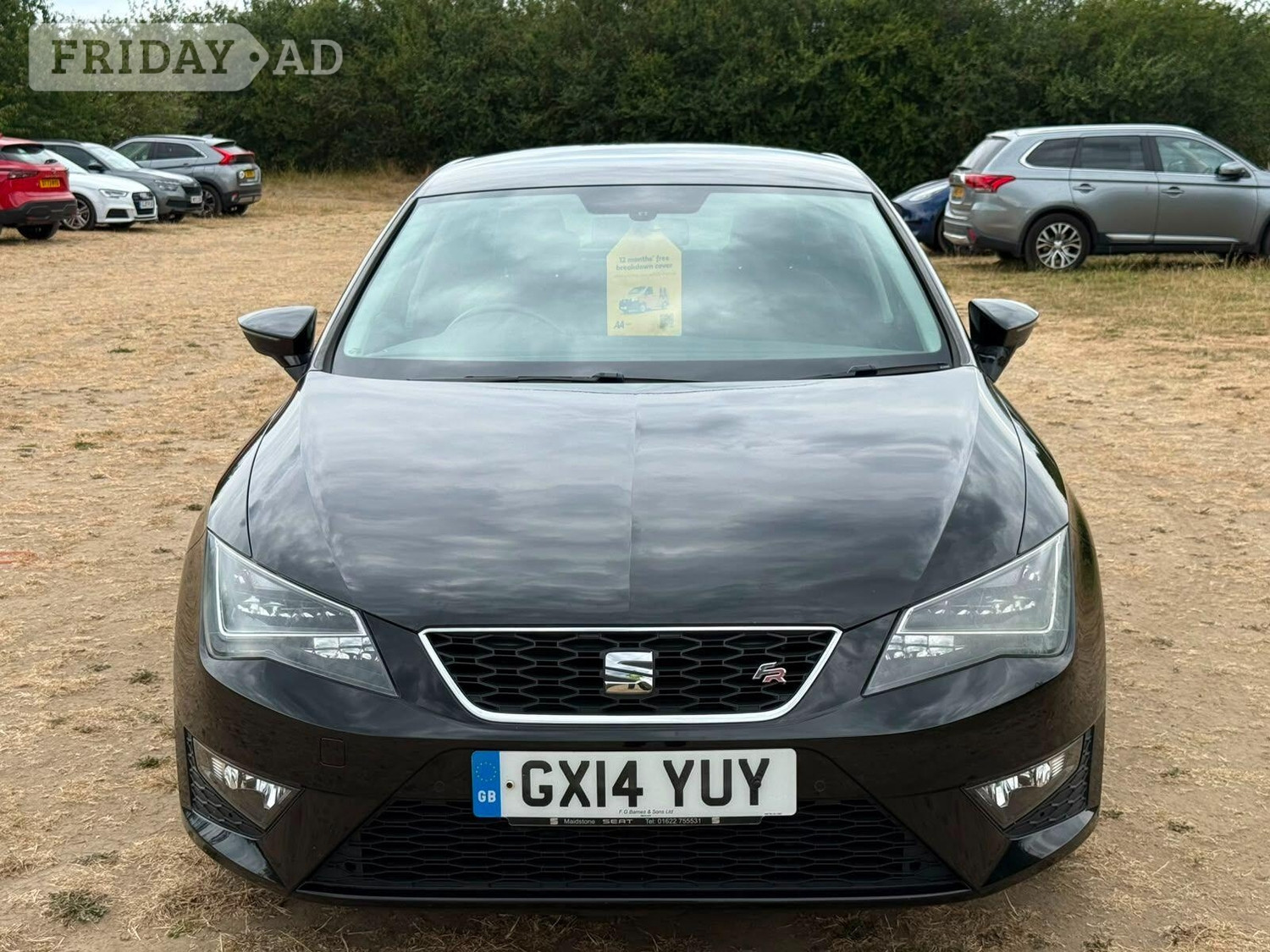 [ berth ]SEAT Leon