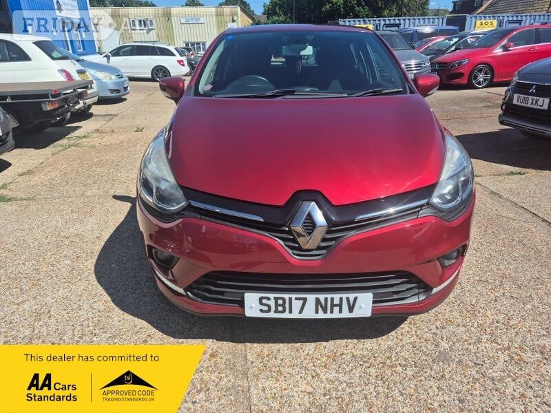 [ berth ]Renault Clio