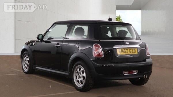 Mini Hatch 2013 - Cars in Pontypridd
