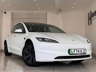 Tesla Model 3 2024