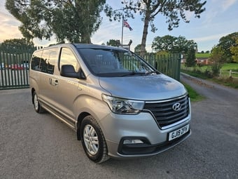 Hyundai i800 2019