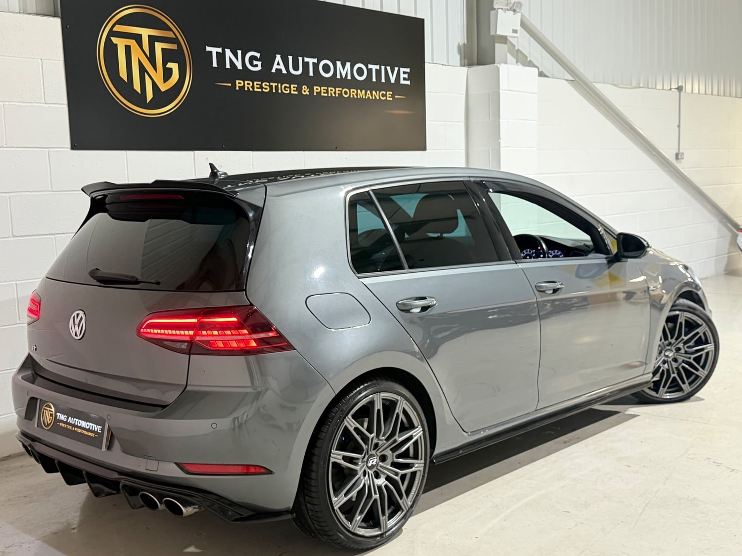 [ berth ]Volkswagen Golf