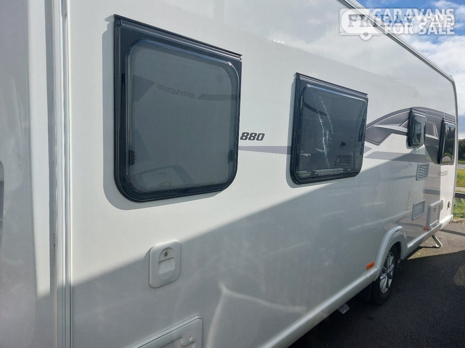 Swift Sprite Finesse Super 880 2024 - Motorhomes & Caravans in Routh