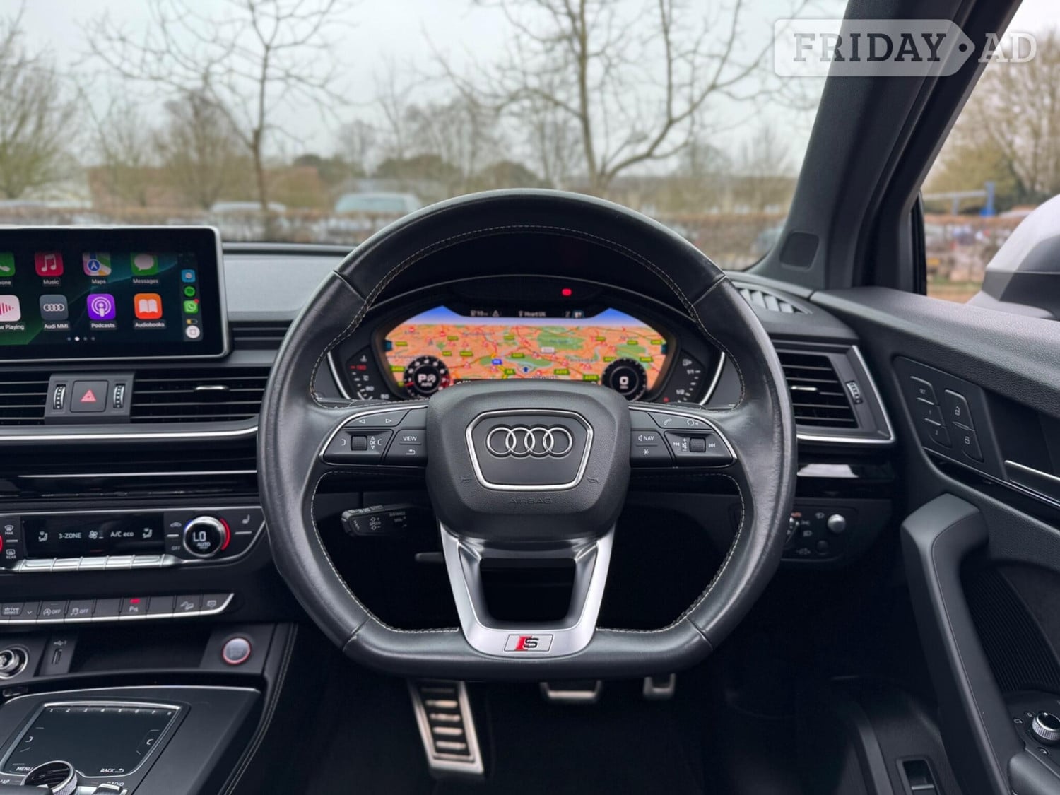 [ berth ]Audi SQ5