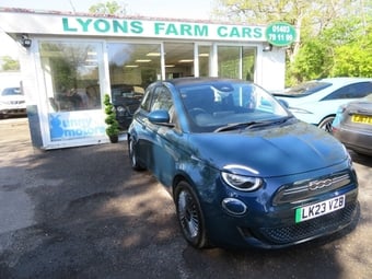 2023 FIAT 500e C 42kWh Icon Convertible 2dr Electric Automatic (118 ps) *OVER £1,000 EXTRAS* WIRELESS CHARGING + COMFORT PACK