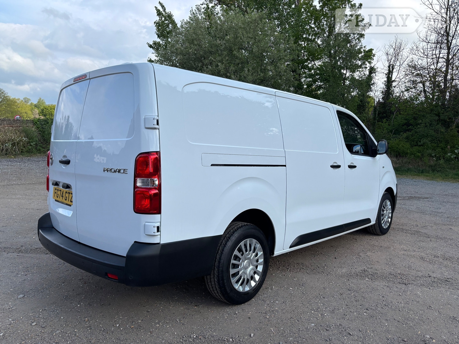 [ berth ]Toyota ProAce