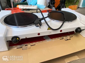 2400w double hot plate used once very clean great condition