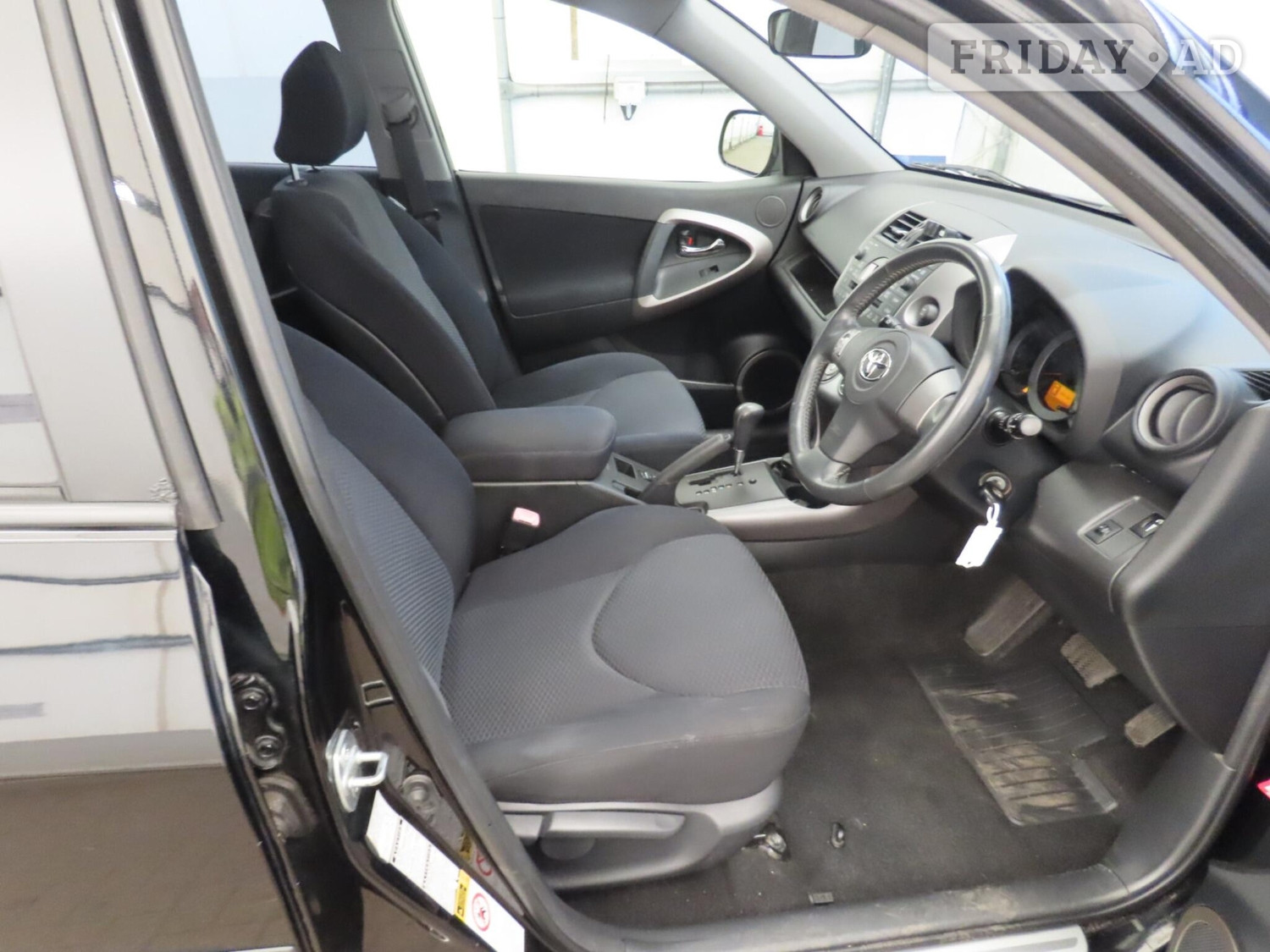 Toyota RAV4 2007 - Cars