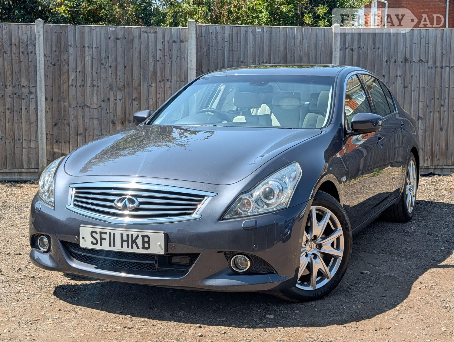 [ berth ]Infiniti G37