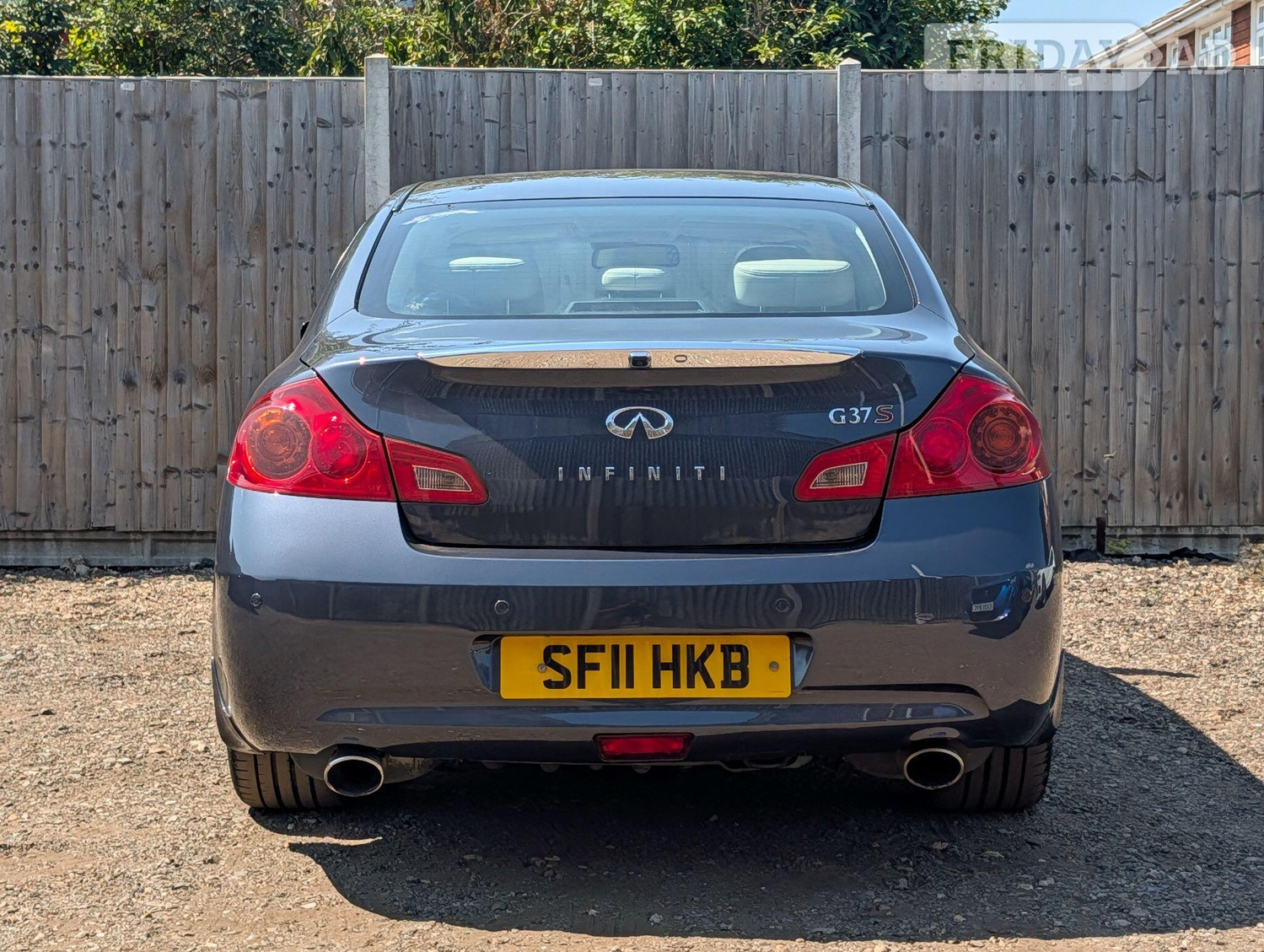 Infiniti G37 2011 - Cars