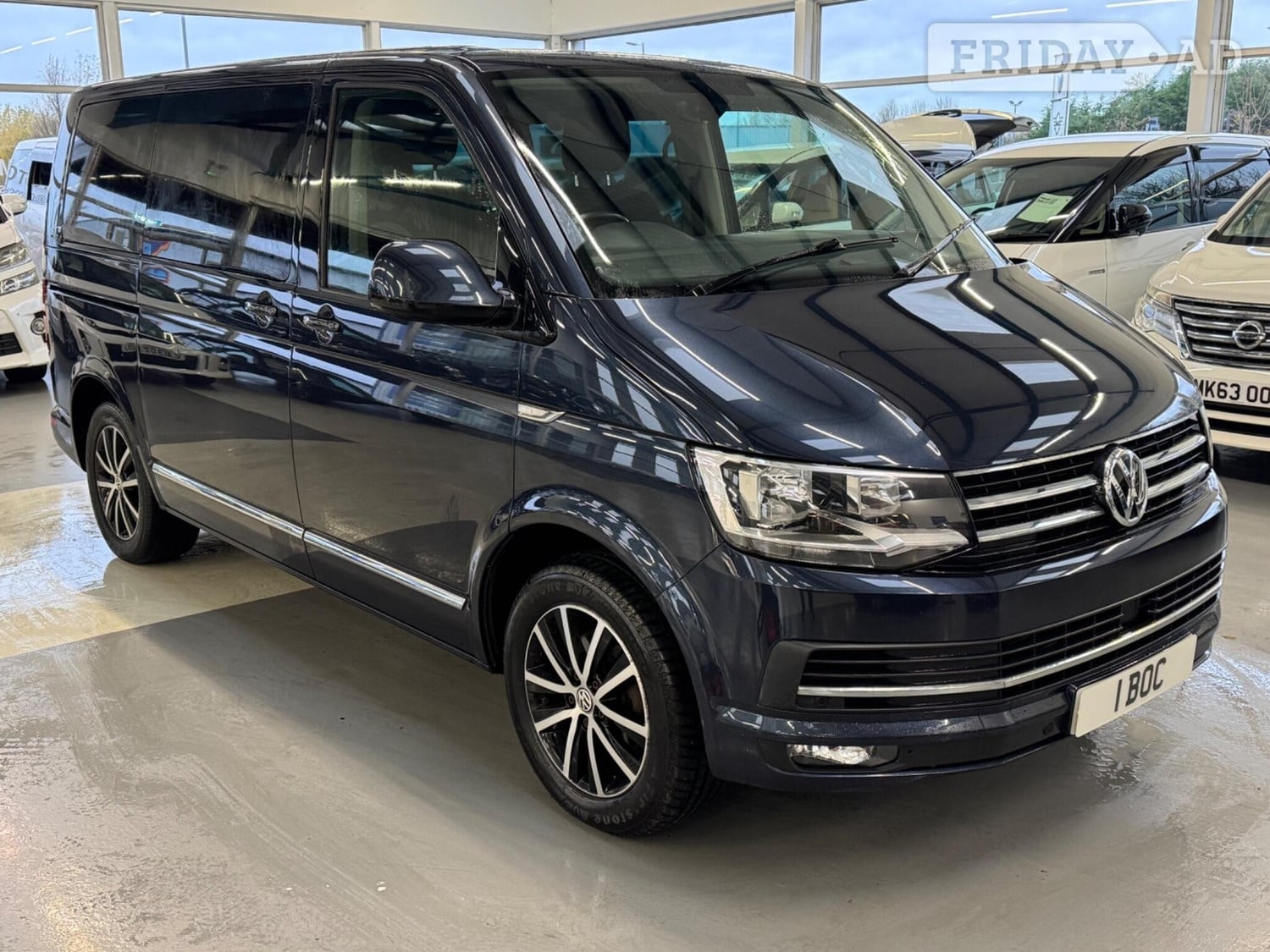 Volkswagen Caravelle 2019 in Bolton