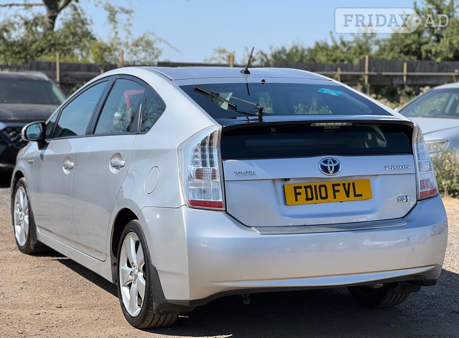 Toyota Prius 2010 - Cars