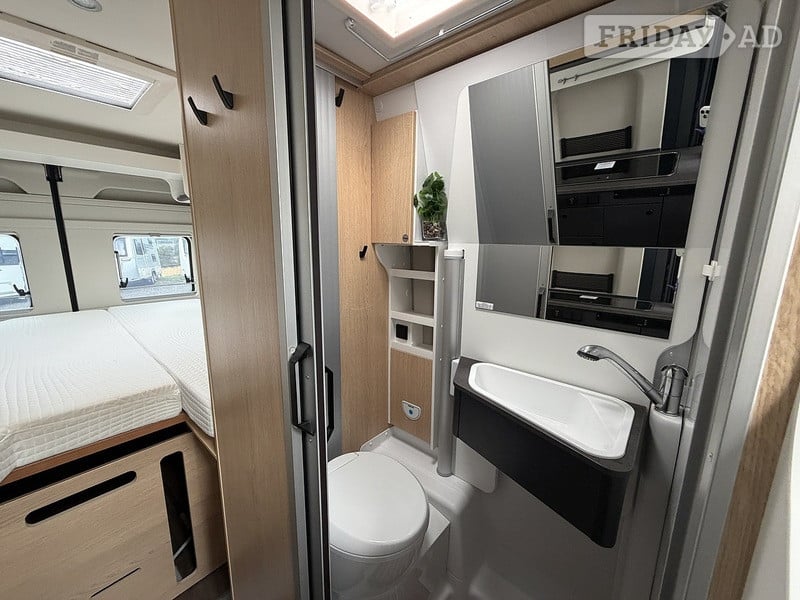 Sunlight , (2026) - Motorhomes & Caravans in Stafford