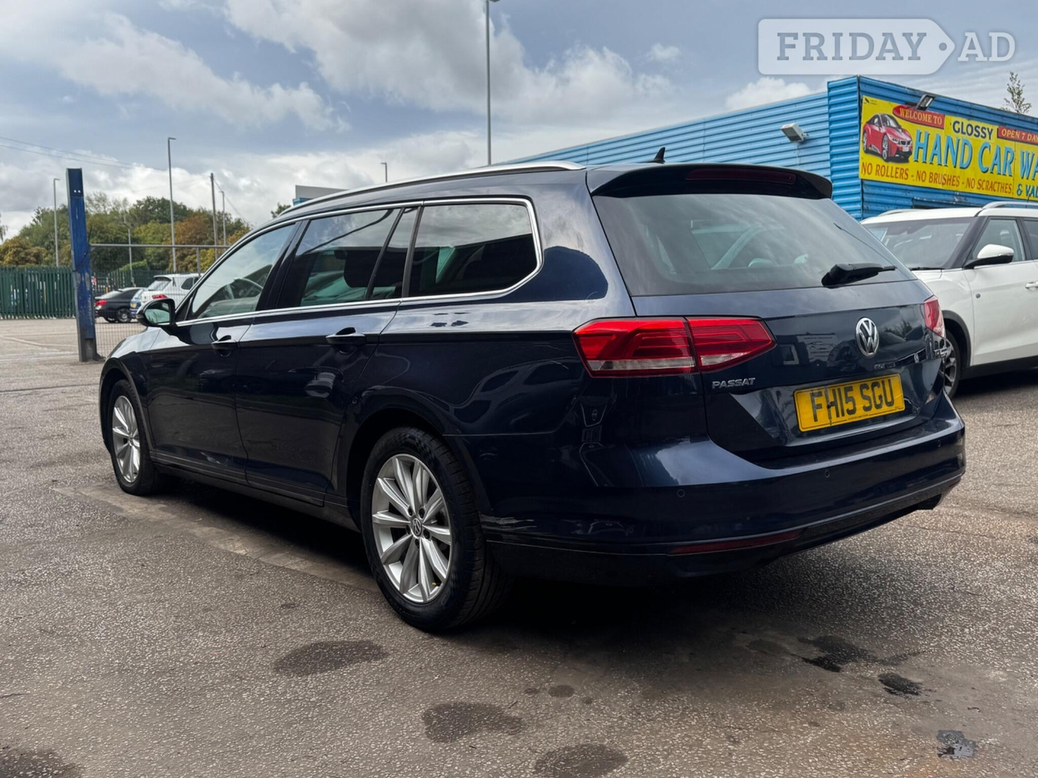 Volkswagen Passat 2015 - Cars in Leeds