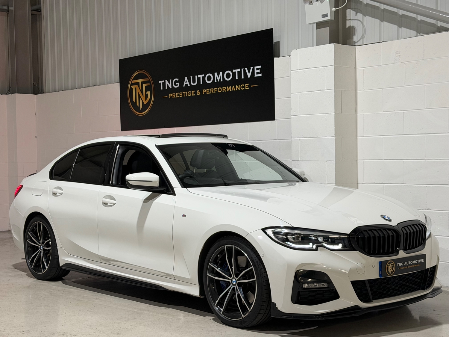 [ berth ]BMW 3 Series