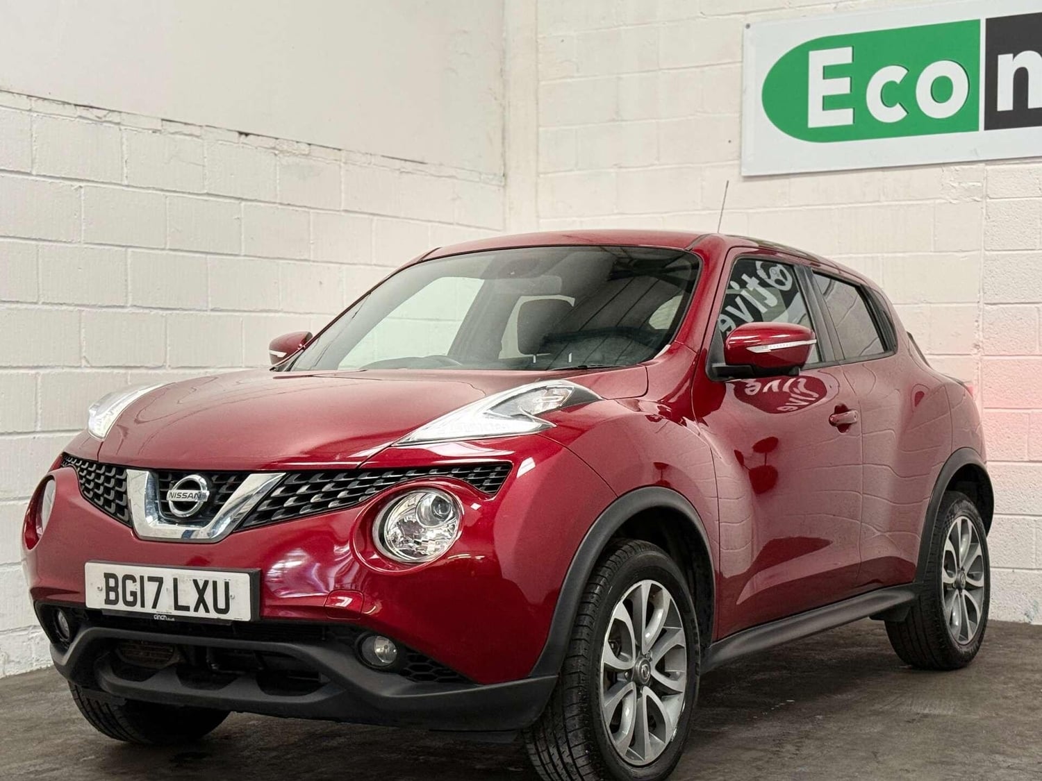 Nissan Juke 2017 - Cars in Uxbridge