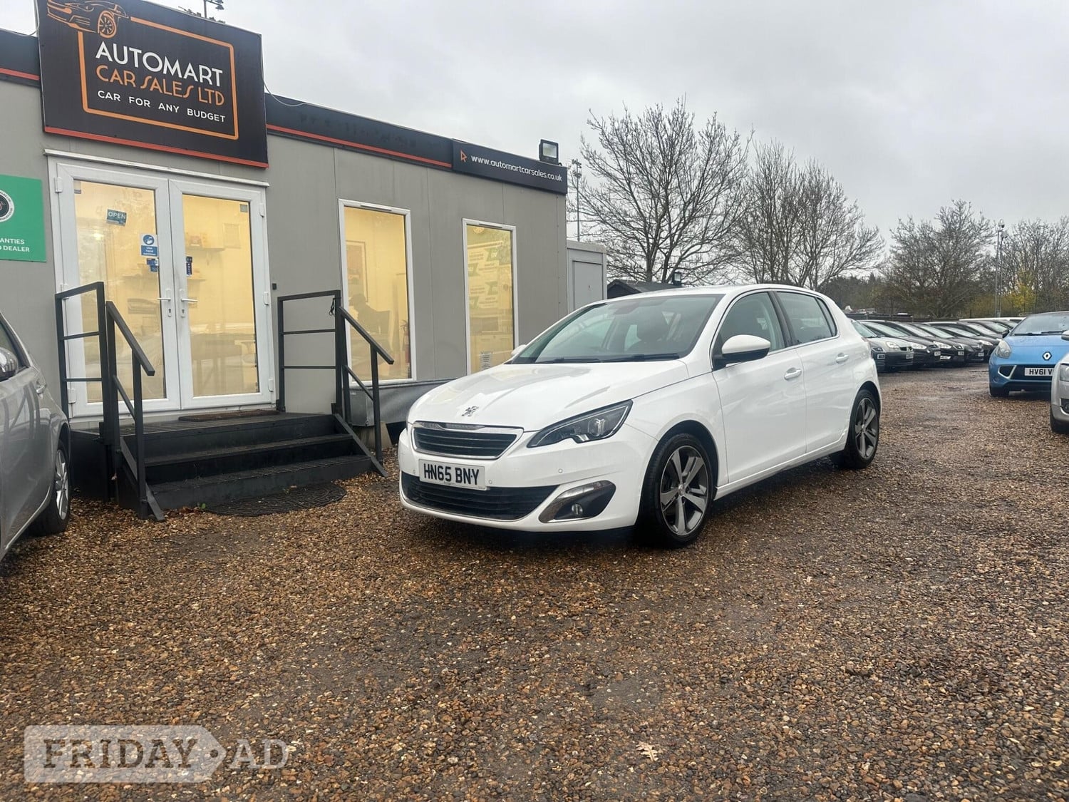 [ berth ]Peugeot 308