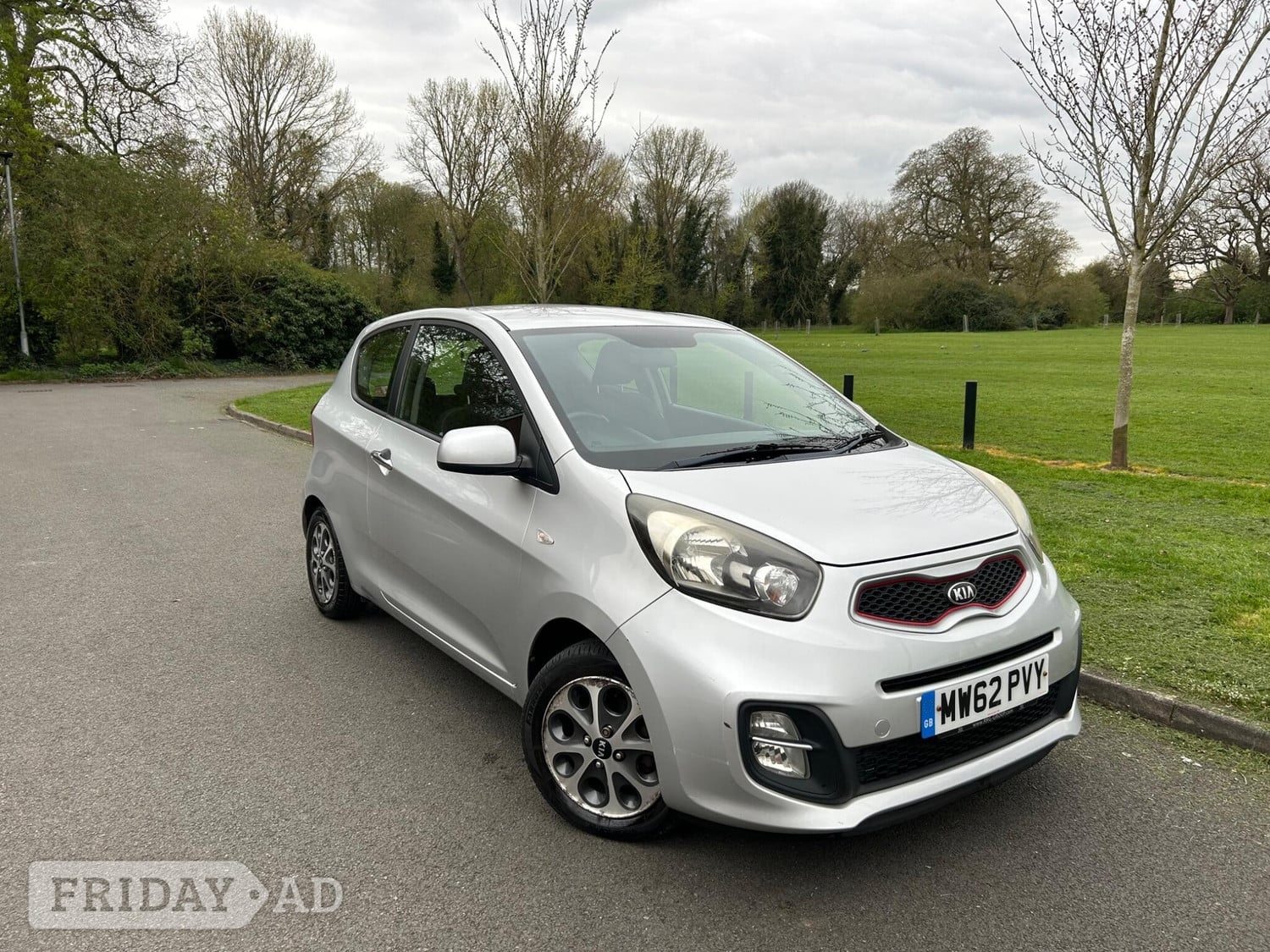 Kia Picanto 2013 - Cars in Bedford