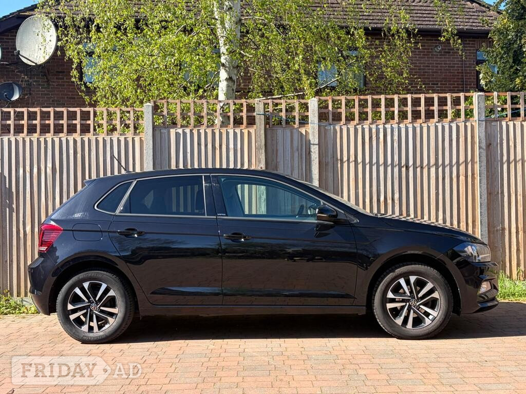 [ berth ]Volkswagen Polo